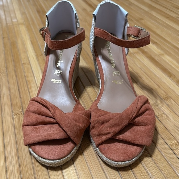 Tamaris Women's Ankle-Strap Wedge Sandal - Picture 2 of 8